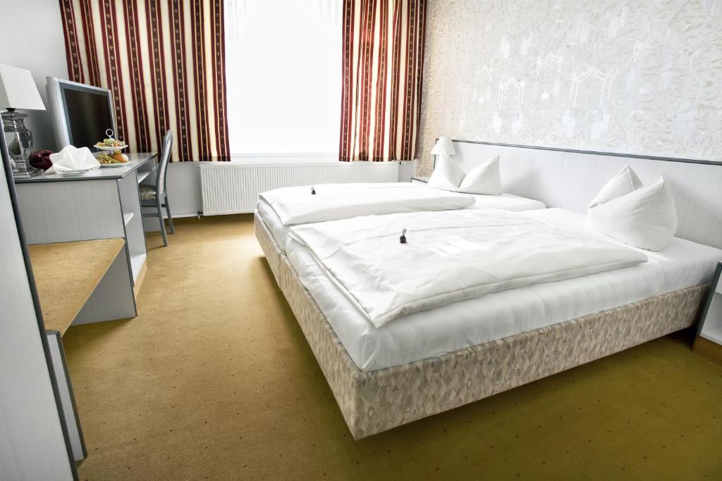 Parkhotel Meerane Rom bilde