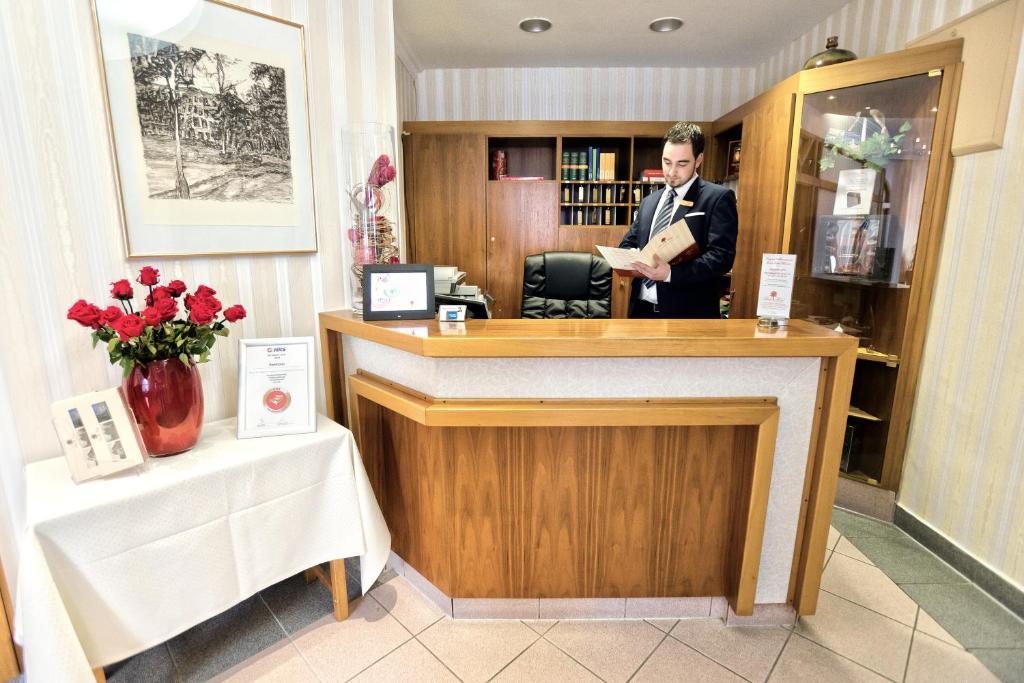 Parkhotel Meerane Eksteriør bilde